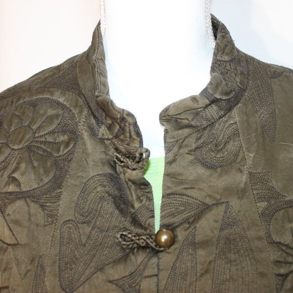 COLDWATER CREEK Olive Green Quilted Jacket Size Large Button Front Oriental L/S - Picture 11 of 13